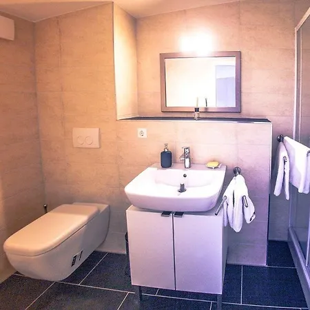 Deluxe Haus Breisach